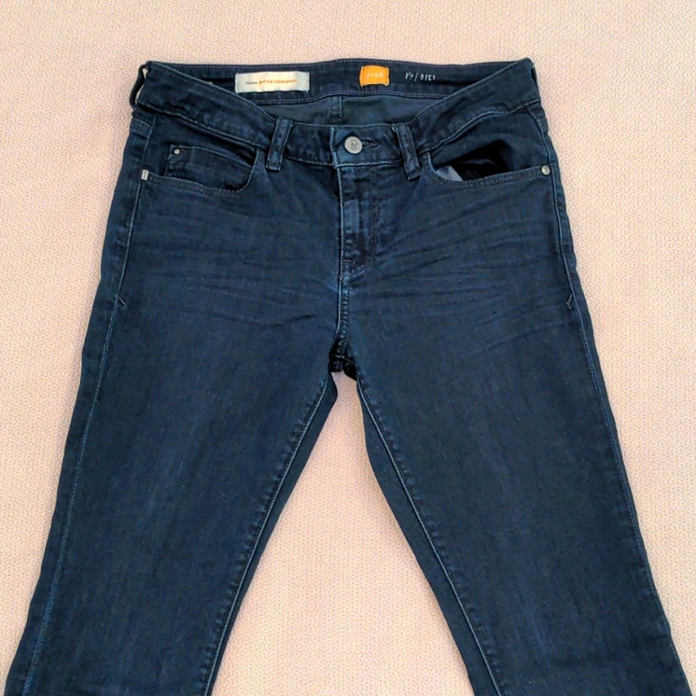 Pilcro size 28 Stet fit dark blue denim